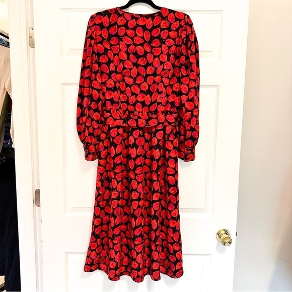 Who What Wear Long Sleeve Bold Button Dress Black Red Floral Leaf sz Large - Picture 5 of 8